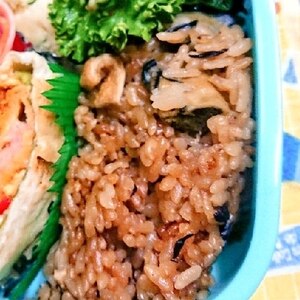 入れて炊くだけ！簡単美味しい、ひじきご飯♪